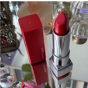 NWT Maybelline Lipstick